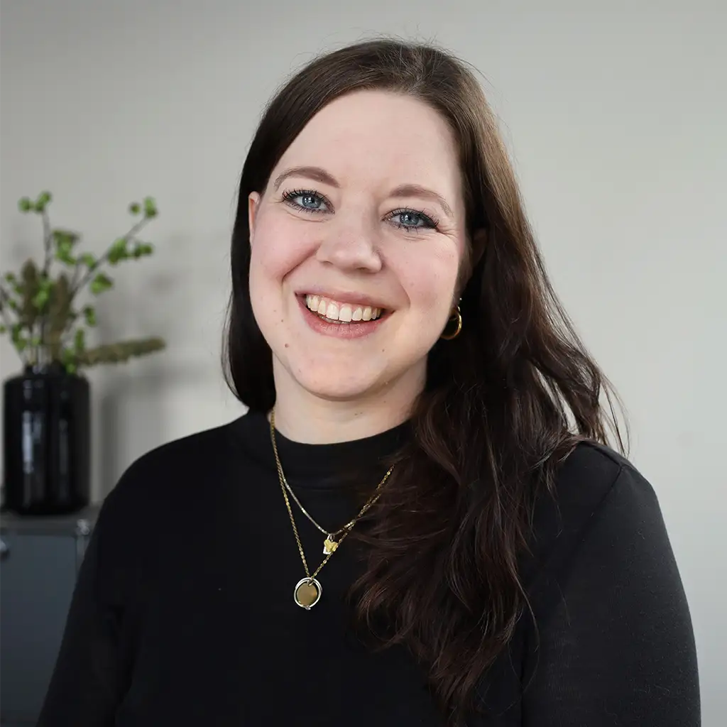 Nele Sutmöller Projektmanagerin FulfilledByMates Kontakt